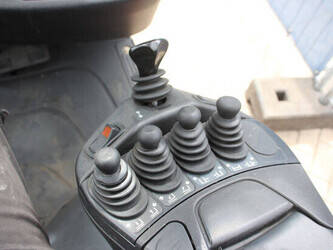 2016-fenwick-linde-h20t-01-47491463
