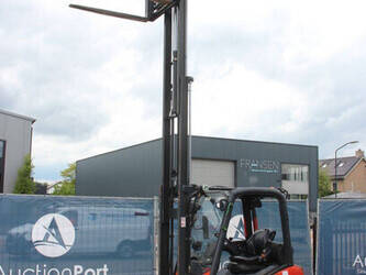 2016-fenwick-linde-h20t-01-47491478