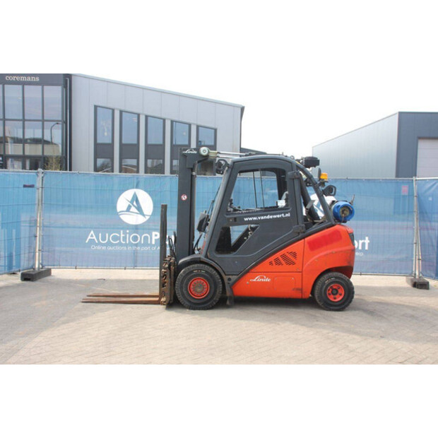 2011 Linde H30T-01-47491842