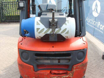2011-linde-h30t-01-1457720-47491844