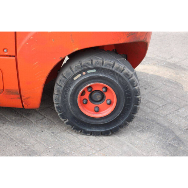 2011 Linde H30T-01-47491855