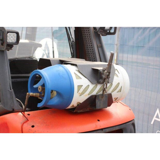2011 Linde H30T-01-47491857