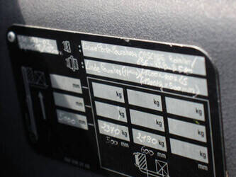 2011-linde-h30t-01-1457720-47491860