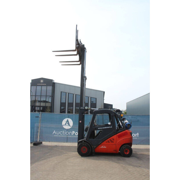 2011 Linde H30T-01-47491872