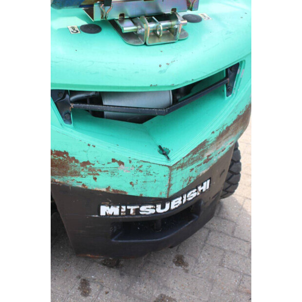 2013 MITSUBISHI FG25N-47492620