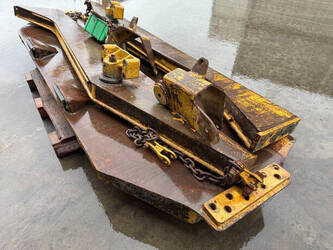 caterpillar-730-1457884-47494397