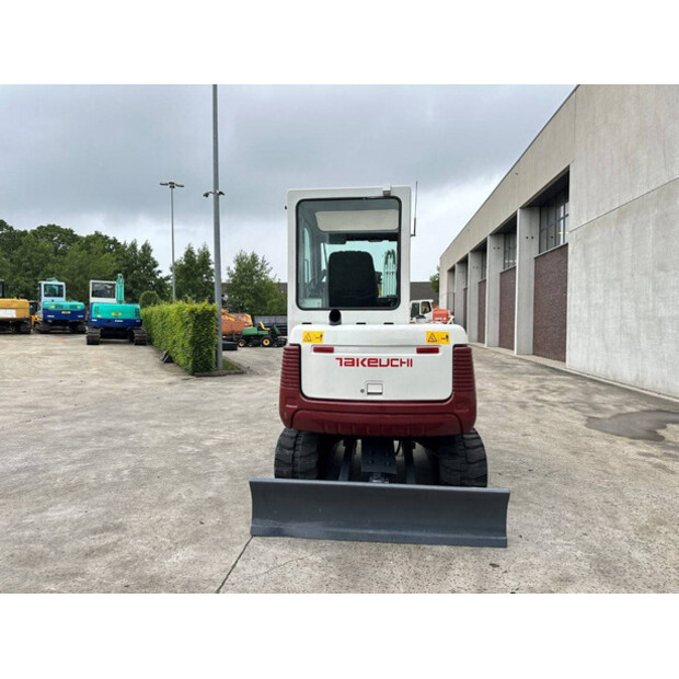 2014 TAKEUCHI TB140C-47495217
