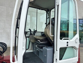 2014-takeuchi-tb140c-47495245