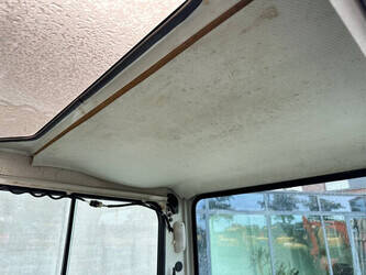 2014-takeuchi-tb140c-47495246