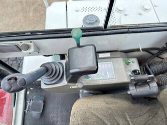 2014-takeuchi-tb140c-47495248