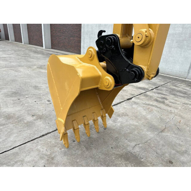 2018 Caterpillar 305.5E2-47495339