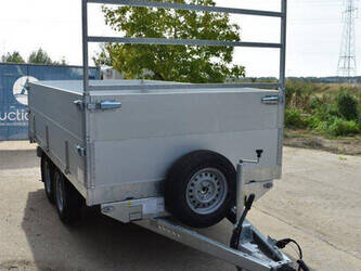 bw-trailer-3500-1457931-47495422