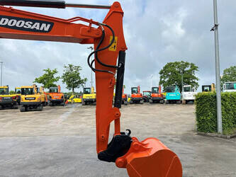 2019-doosan-dx55-9cn-47495453