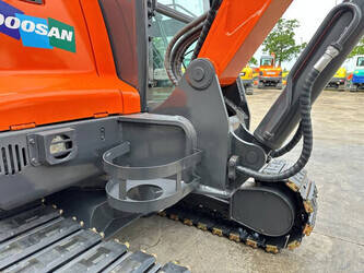 2019-doosan-dx55-9cn-47495456