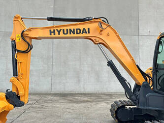 2020-hyundai-r60vs-1457934-47495495