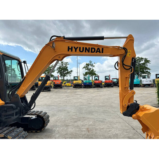 2020 Hyundai R60VS-47495496