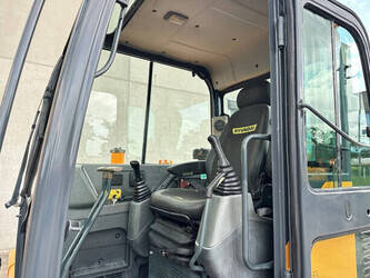 2020-hyundai-r60vs-1457934-47495514