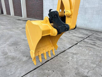 2014-komatsu-pc56-7-1457936-47495573