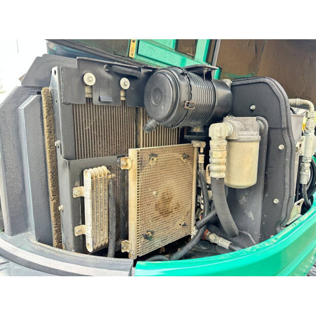 2016 اي اتش اي 50V4-47495635
