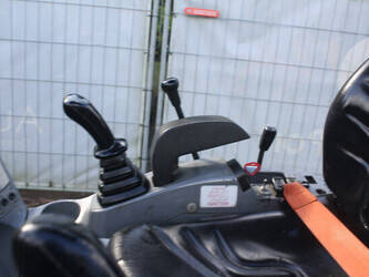 2016-kubota-kx015-4-1457942-47495742