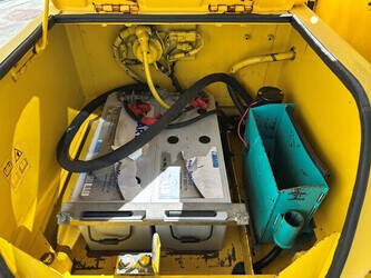 2000-kobelco-sk210lc-6-1457960-47496133