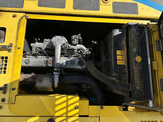 2000-kobelco-sk210lc-6-1457960-47496136
