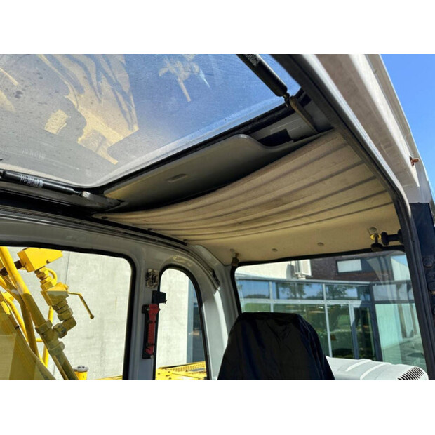 2000 KOBELCO SK210LC-6-47496144