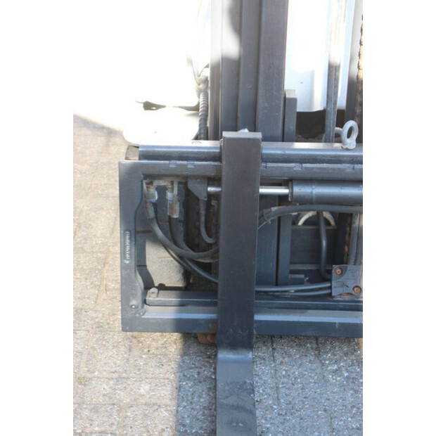 2011 Still RX 20-16 P-47497202
