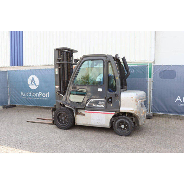 NISSAN 30-47497500
