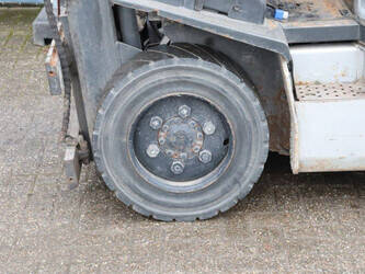 nissan-30-1458020-47497744