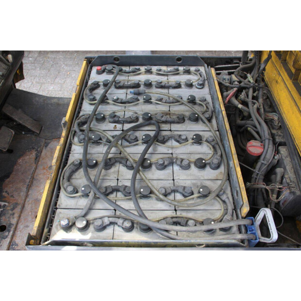2011 Hyundai 20B-7-47497821