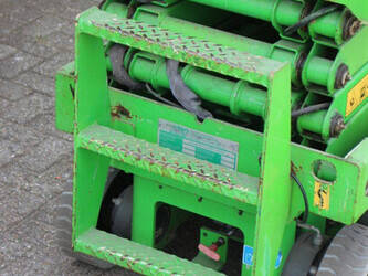 2011-airo-xs8-e-47497863