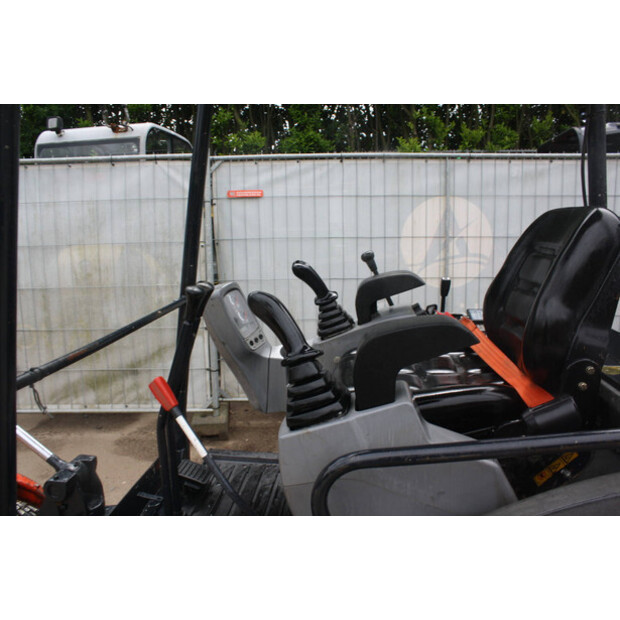 2016 KUBOTA KX015-4-47498335