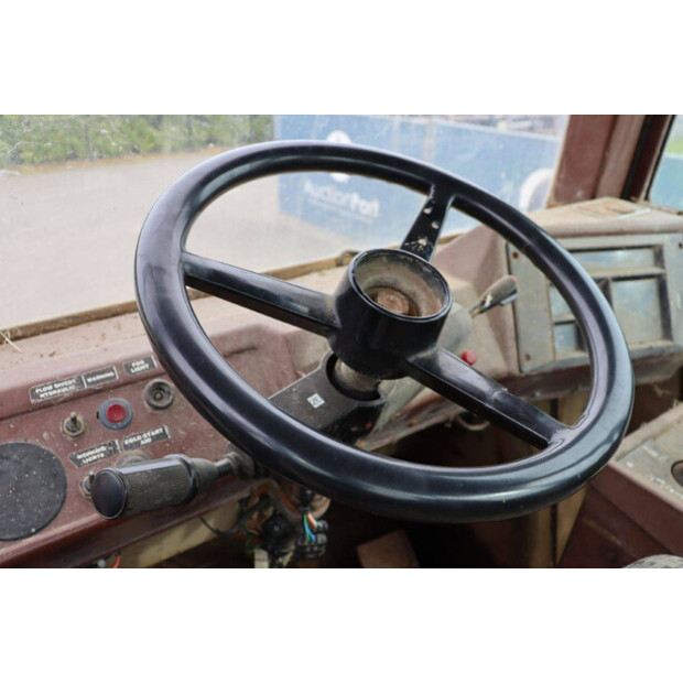1989 كاس W15-47498830