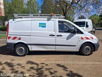 2013-mercedes-benz-vito-1458127-47509709