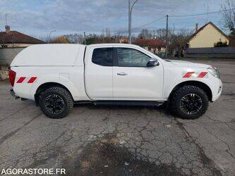 2019-nissan-np300-1458130-47509790