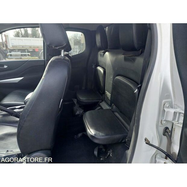 2019 NISSAN NP300-47509801