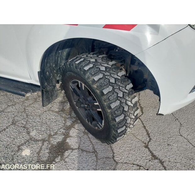 2019 NISSAN NP300-47509807
