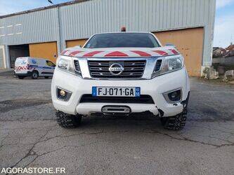 2019-nissan-np300-1458130-47509815