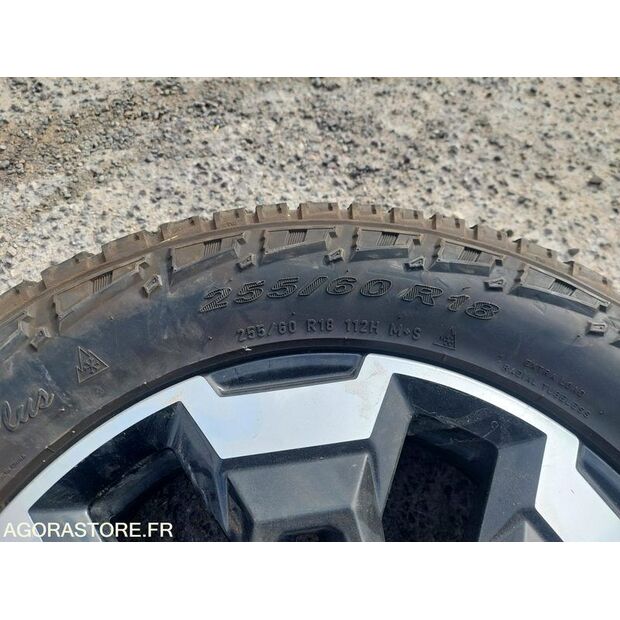 2019 NISSAN NP300-47509817