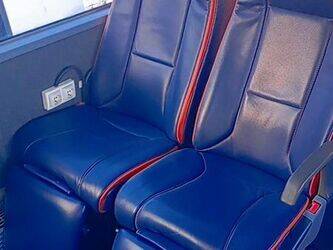 2010-mercedes-benz-tourismo-1457448-47510254