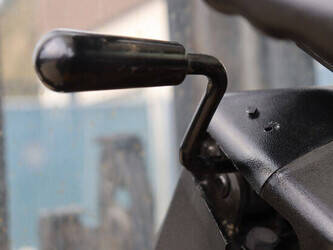 1998-yale-gdp30tf-1458155-47512978