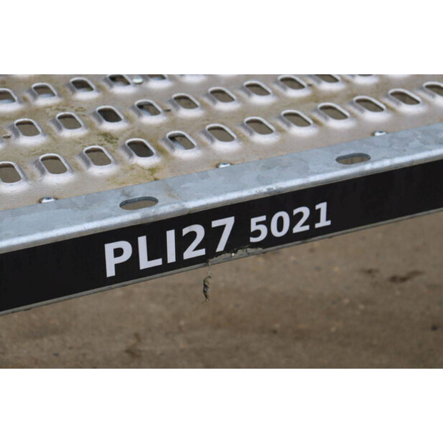 Lorries 2700RT-47513501