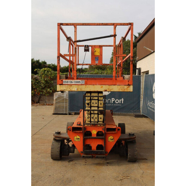 2013 Holland Lift Ecostar HL-11816-47513580