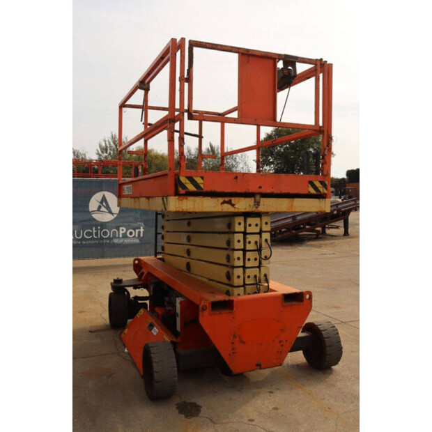 2013 Holland Lift Ecostar HL-11816-47513582