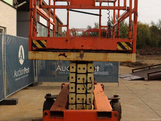 2013-holland-lift-ecostar-hl-11816-1458174-47513583