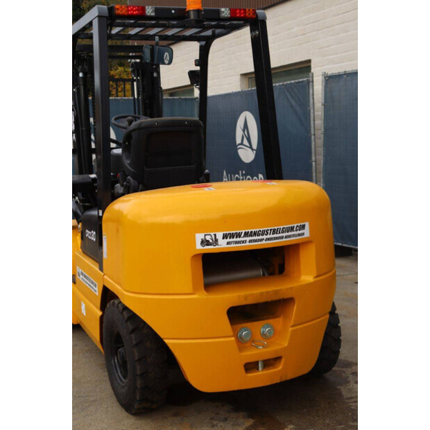 2024 VMAX CPCD30-47513914