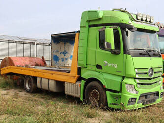 2017-mercedes-benz-actros-2551-1458187-47513939