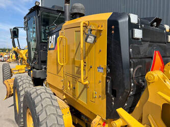 2015-caterpillar-12m3-47515270