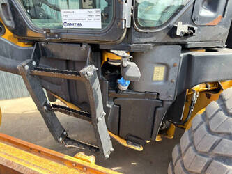2015-caterpillar-12m3-47515274